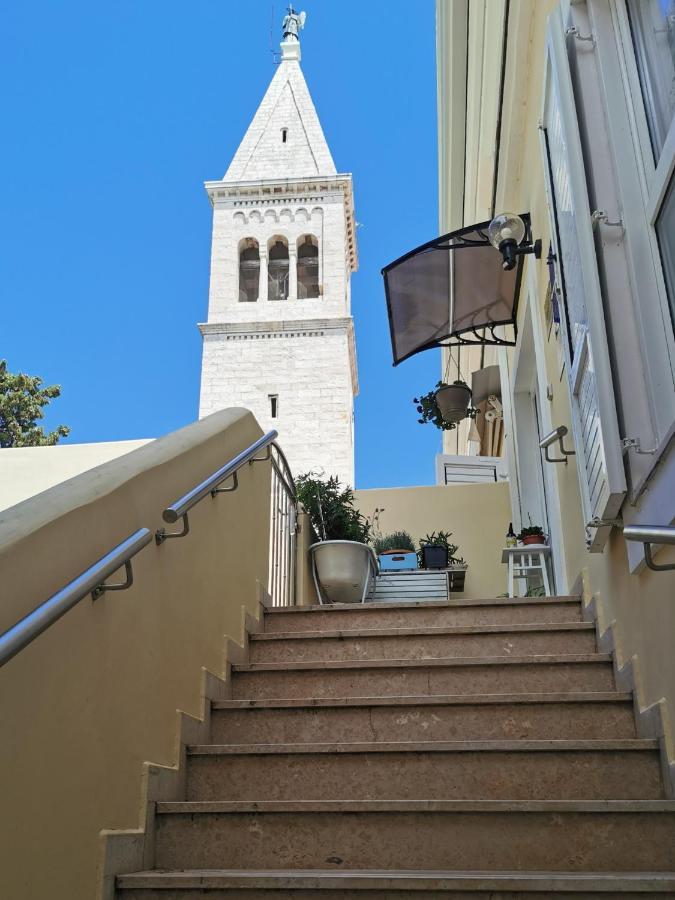 Emily Deluxe Superior 5 Star Studio Apartment, Your Piece Of Heaven With Sea & Park View Novigrad  ภายนอก รูปภาพ